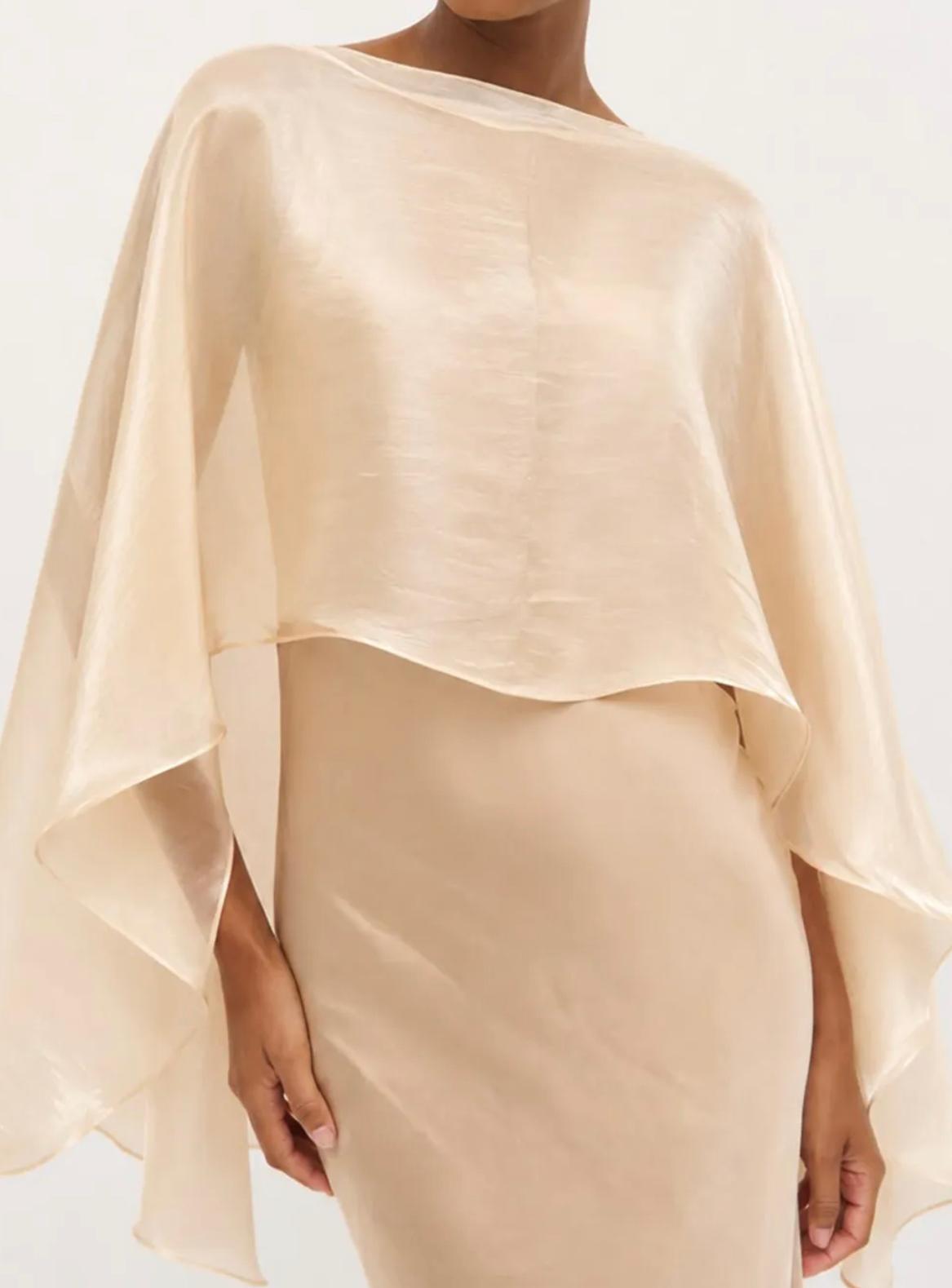 Capa Organza