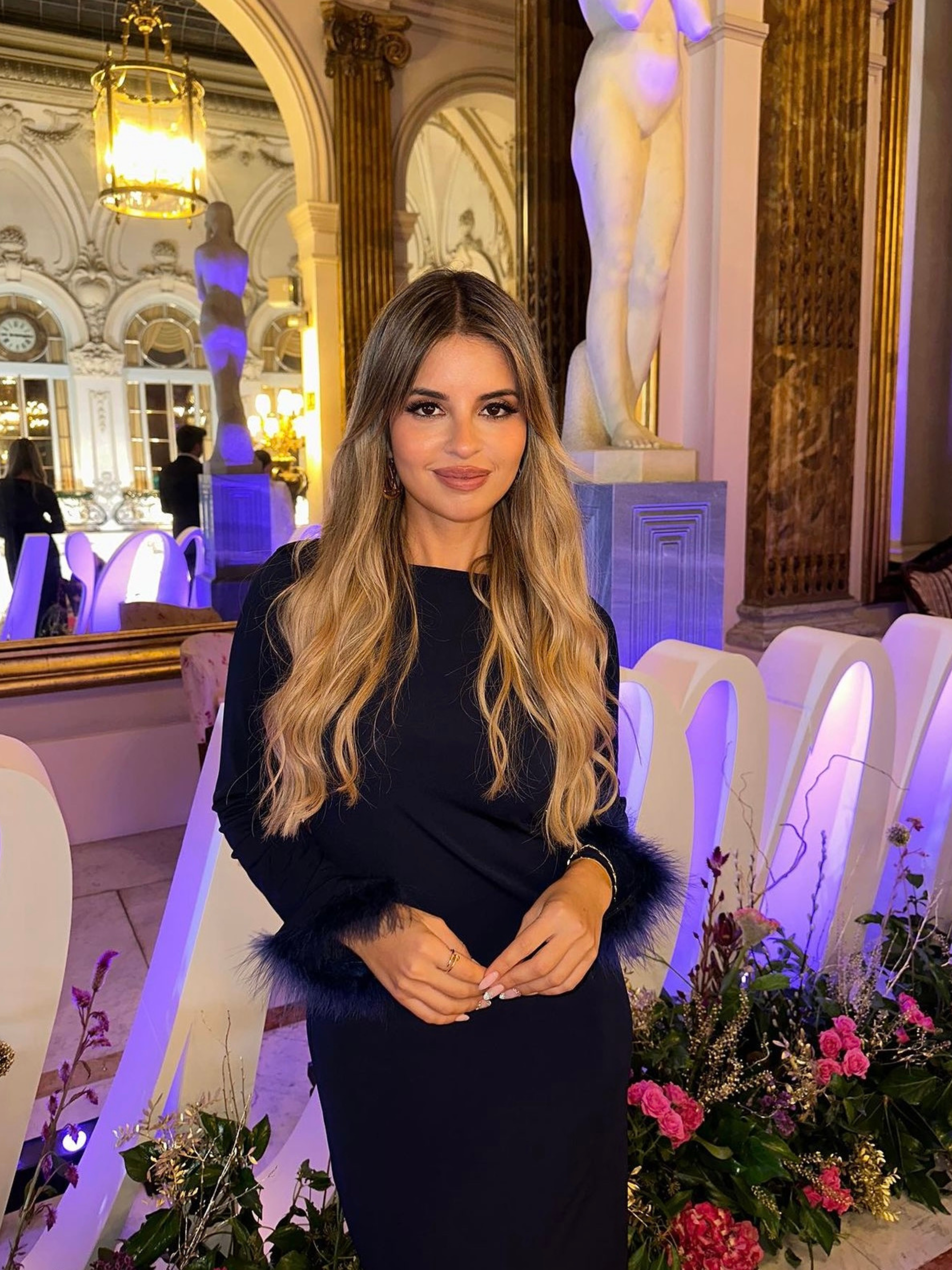 Vestido largo abertura pierna