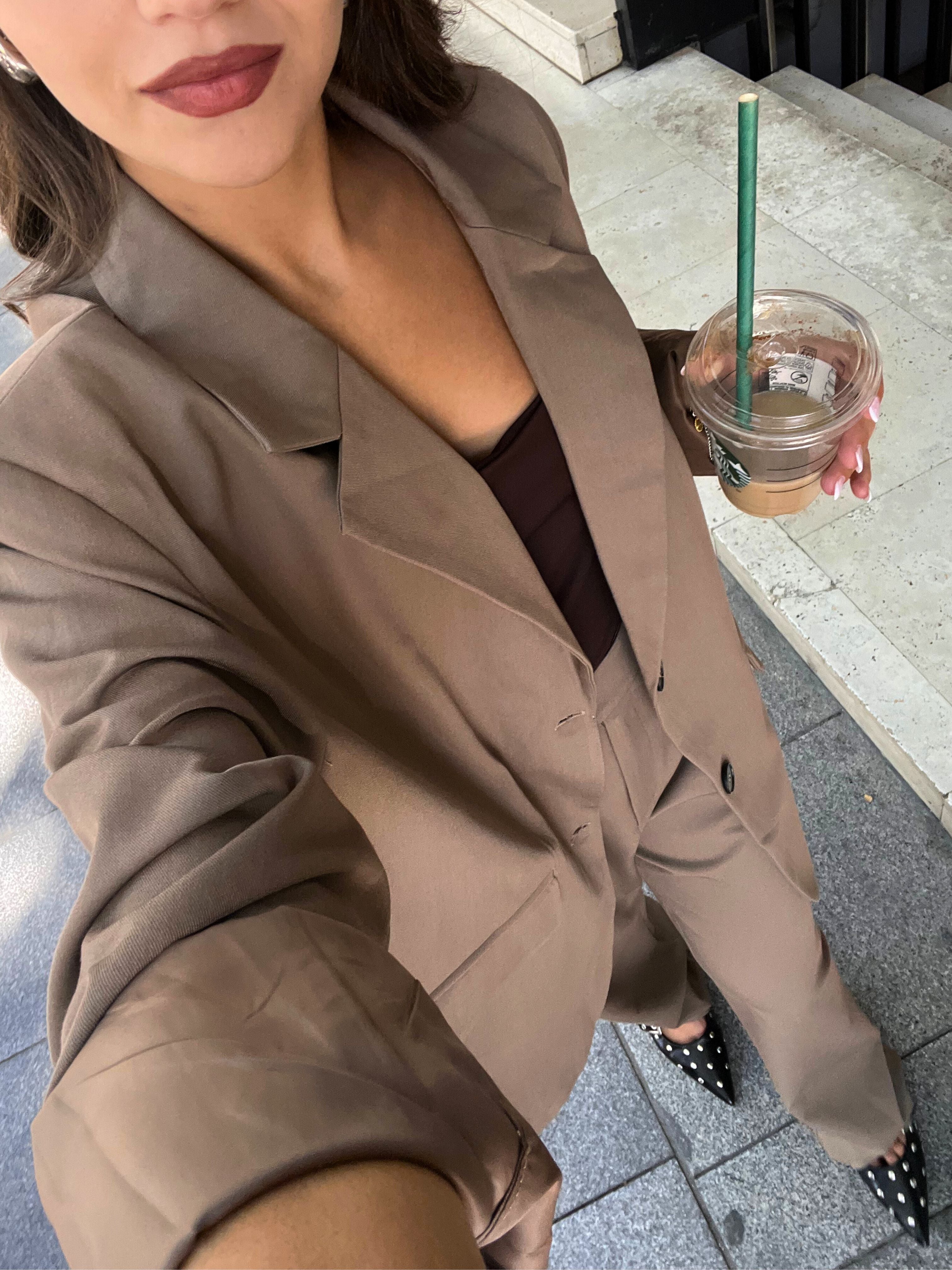 blazer_oversize_traje_color_crudo_estilo_masculino