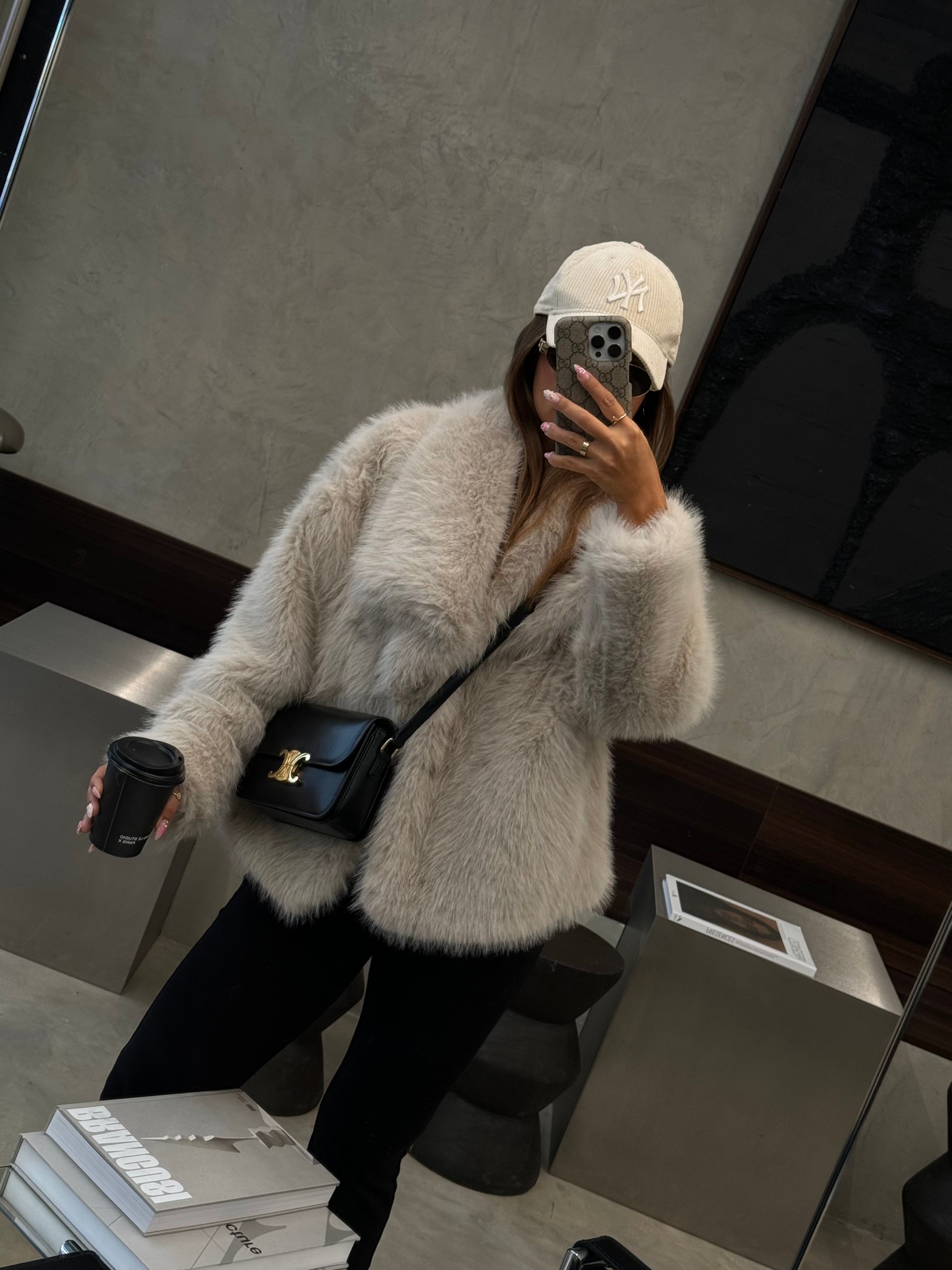 Chaqueta Efecto Pelo