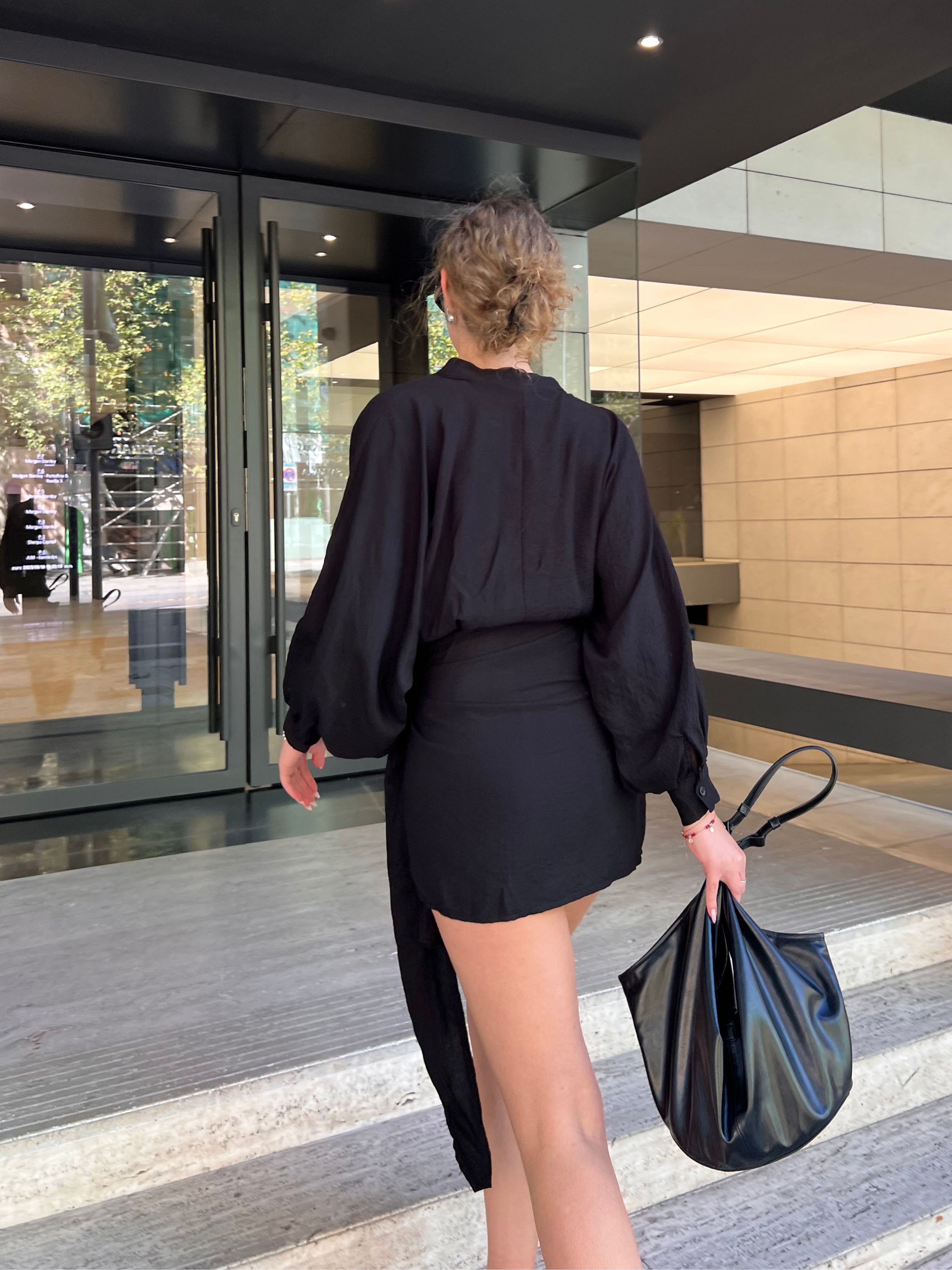 vestido corto con lazada