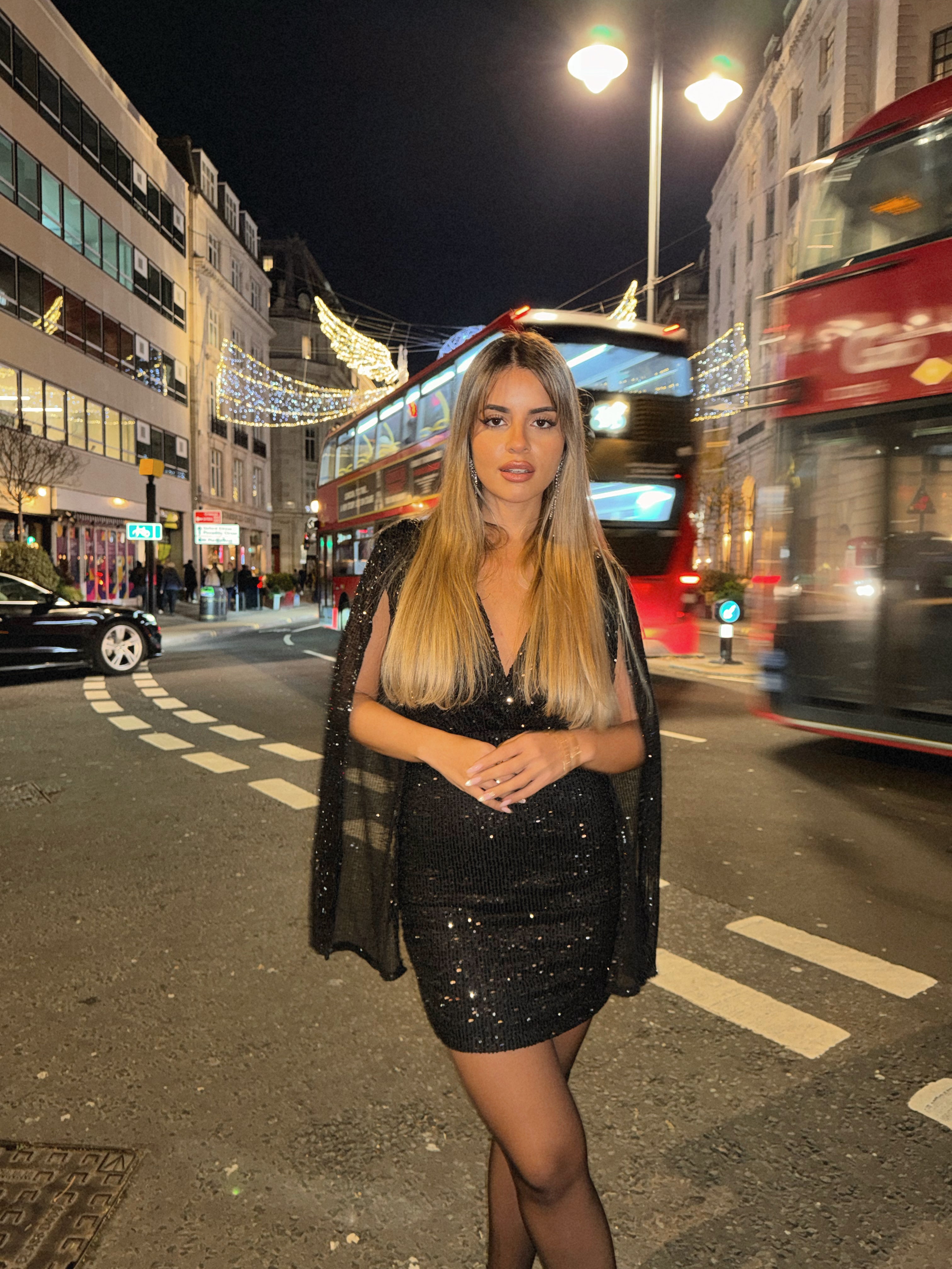 Vestido corto de lentejuelas