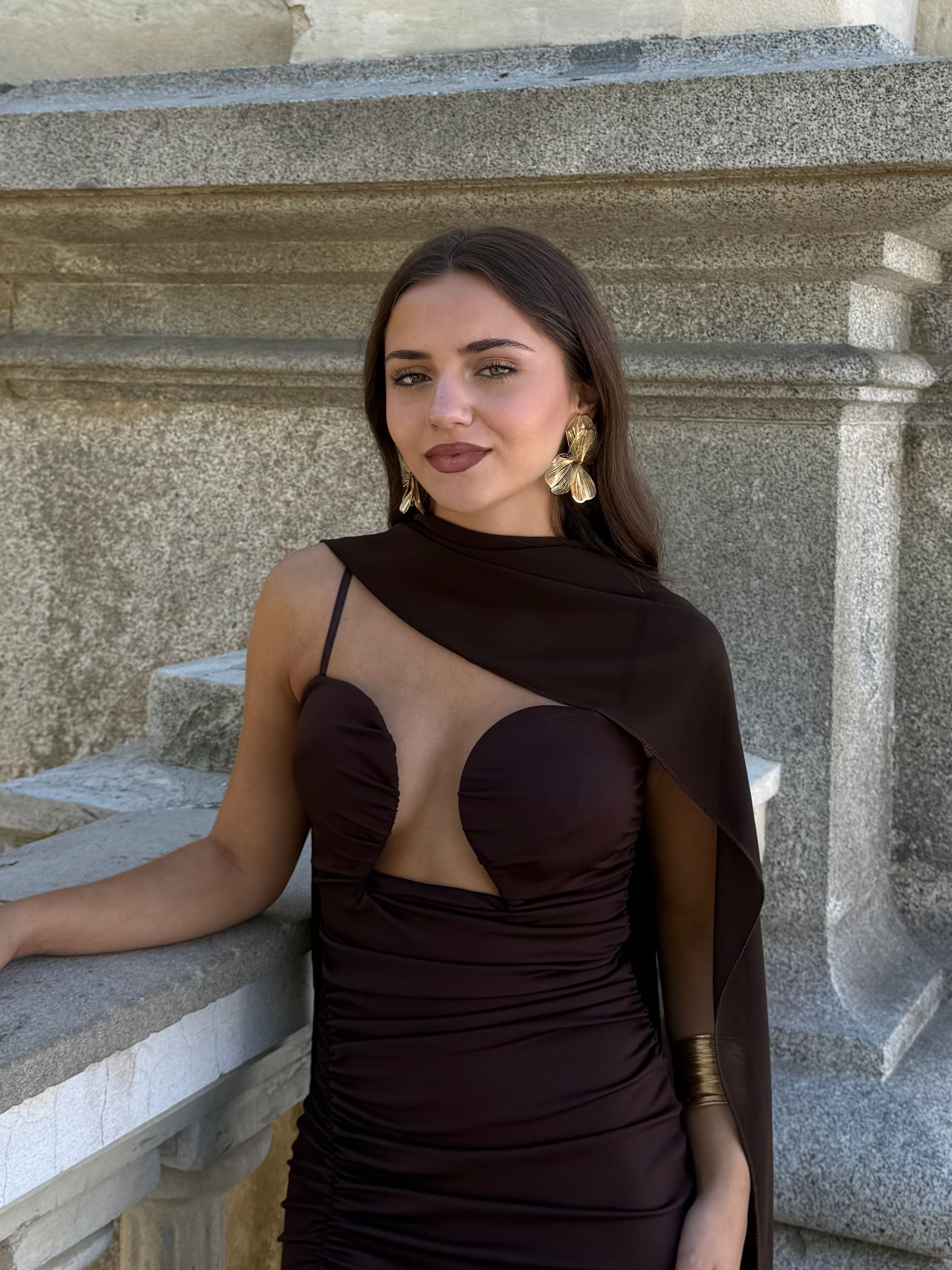 fular de gasa invitada perfecta marron