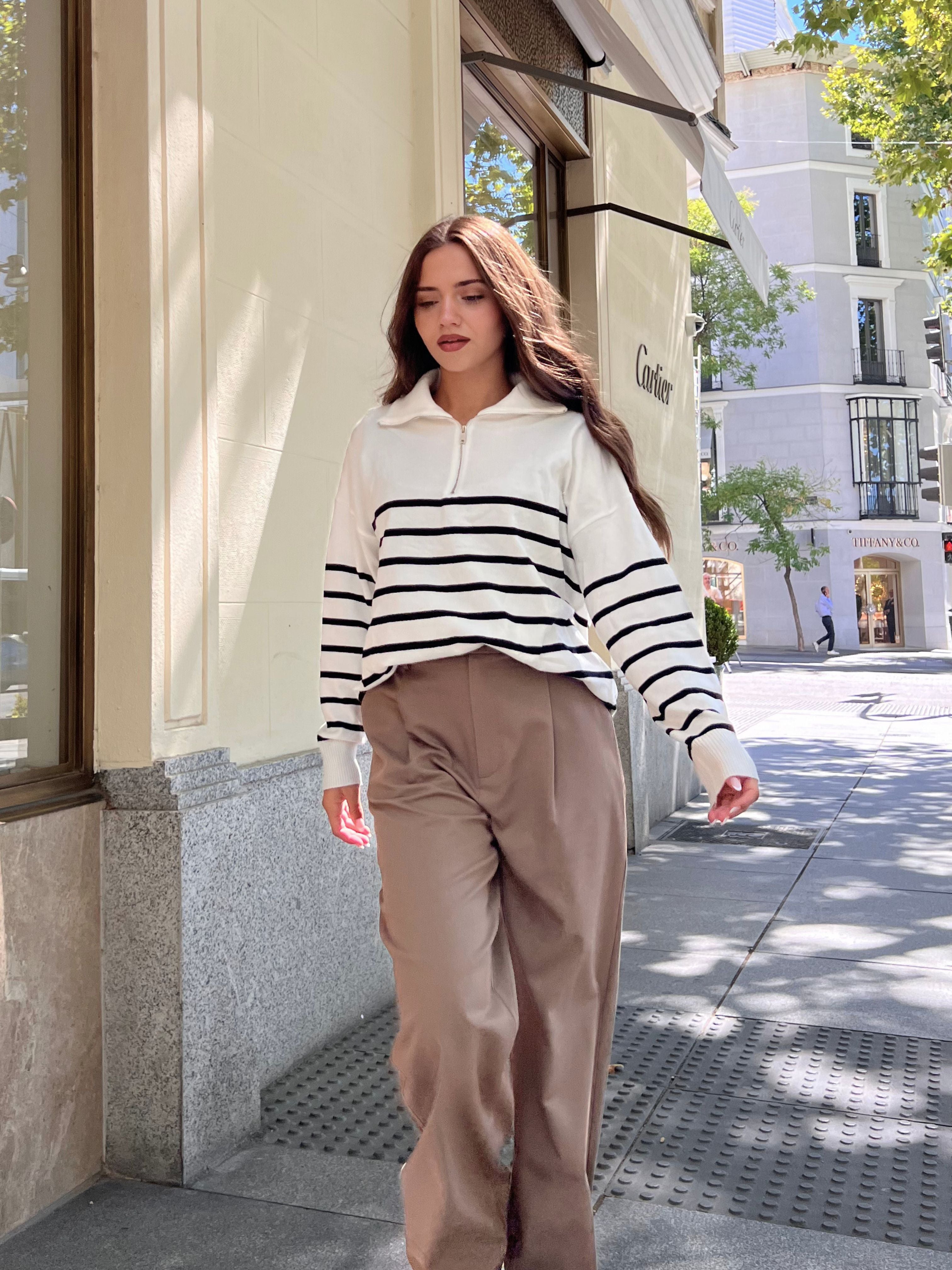 jersey_de_punto_rayas_cremallera_blanco_y_azul_marino_